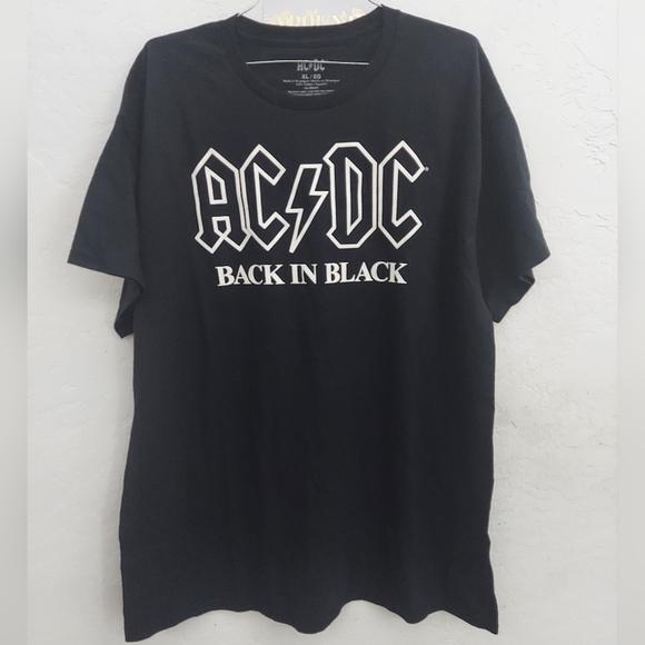 AC⚡DC Back in Black T shirt - Picture 1 of 4